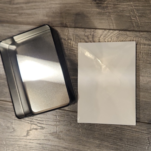 NWT Hallmark Harley-Davidson Note Cards w/envelopes in Tin container - Picture 6 of 7